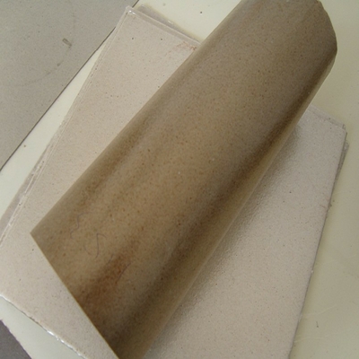 What is difference between mica sheet and ceramic sheet?