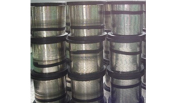 How do environmental factors influence the choice of gasket material?